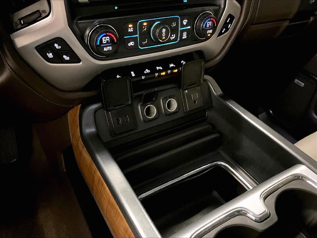 Used 2018 GMC Sierra 1500 SLT AWD/4WD image 17