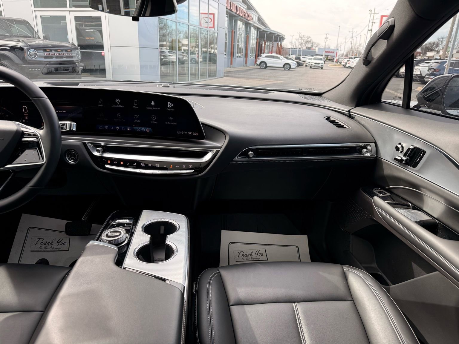 Used 2024 Cadillac Lyriq Tech image 37