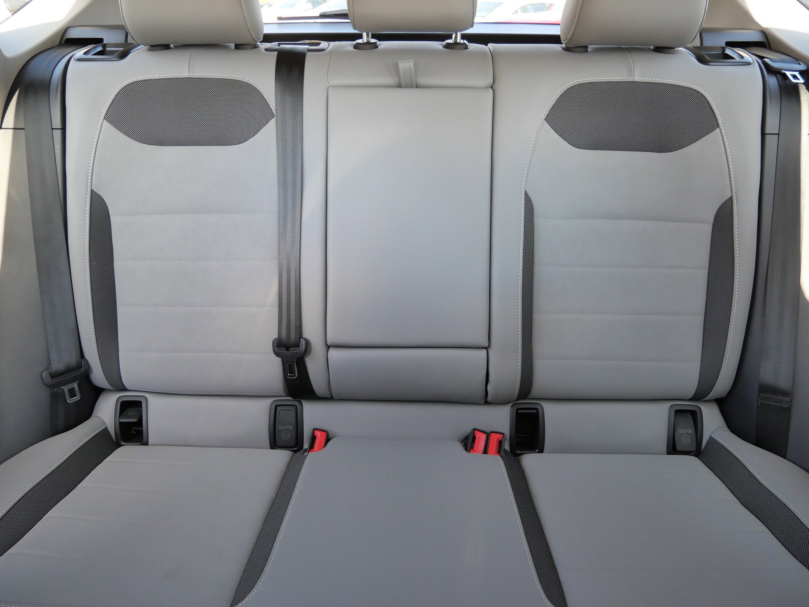 Certified 2022 Volkswagen Taos SE AWD/4WD image 13