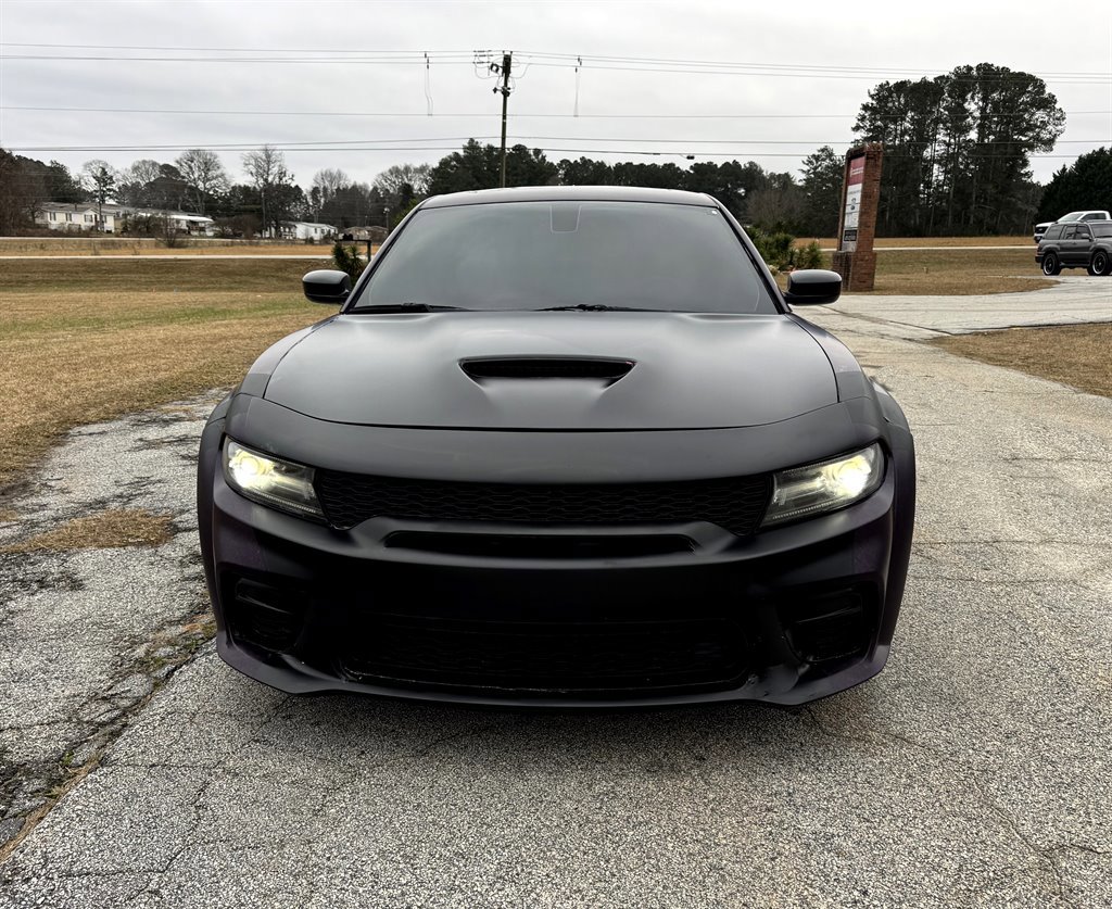 Used 2016 Dodge Charger R/T w/ Plus Group image 2