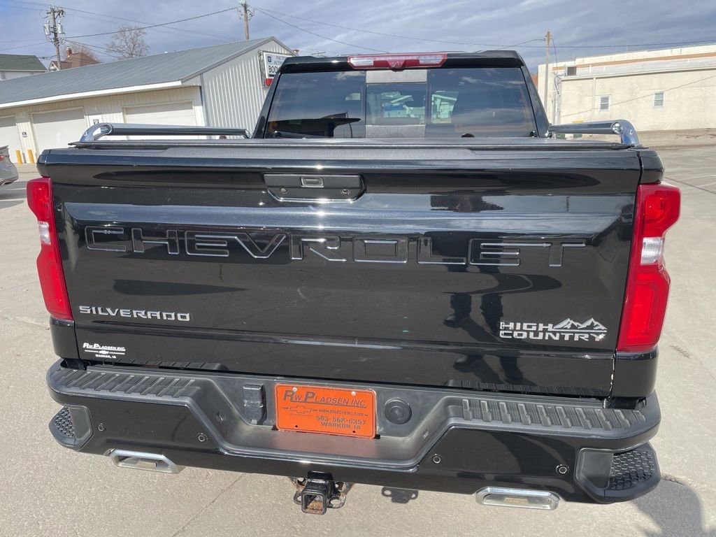 Used 2021 Chevrolet Silverado 1500 High Country w/ Technology Package image 13