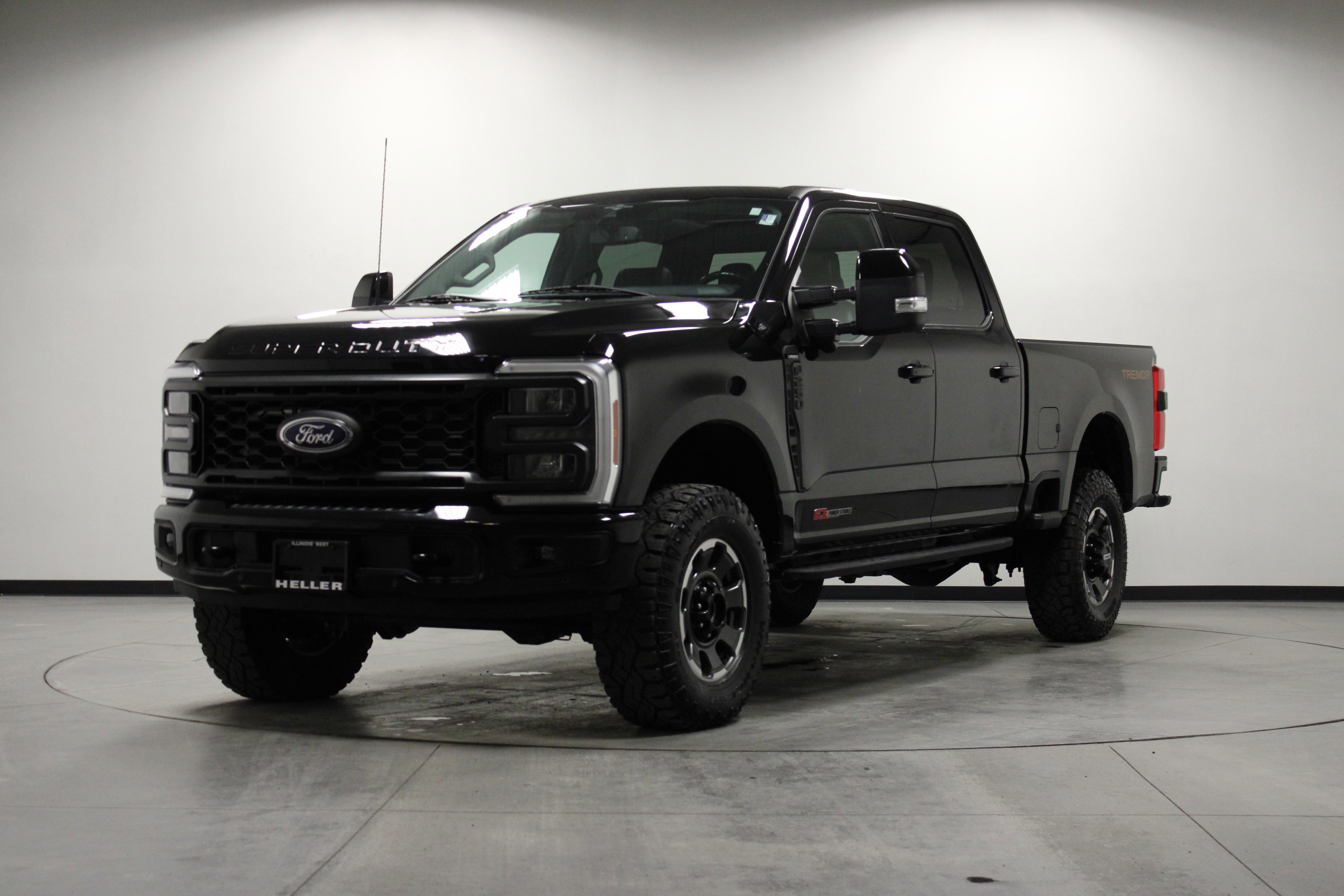 Used 2023 Ford F250 Lariat w/ Lariat Ultimate Package image 8