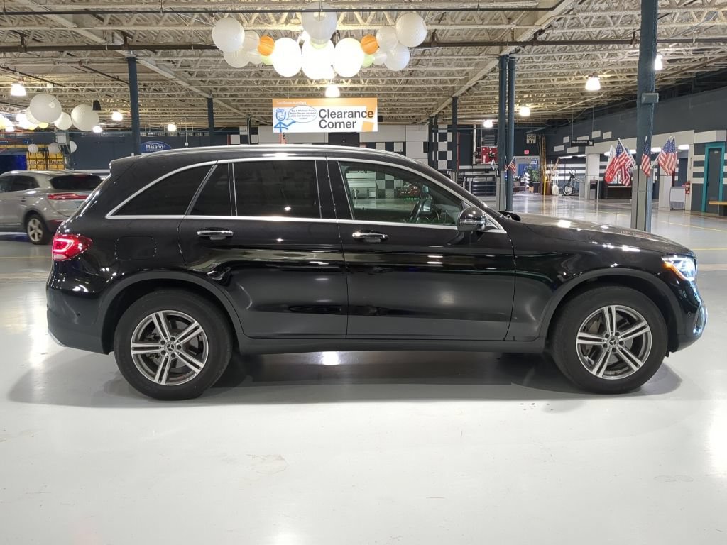 Used 2021 Mercedes-Benz GLC 300 4MATIC image 7