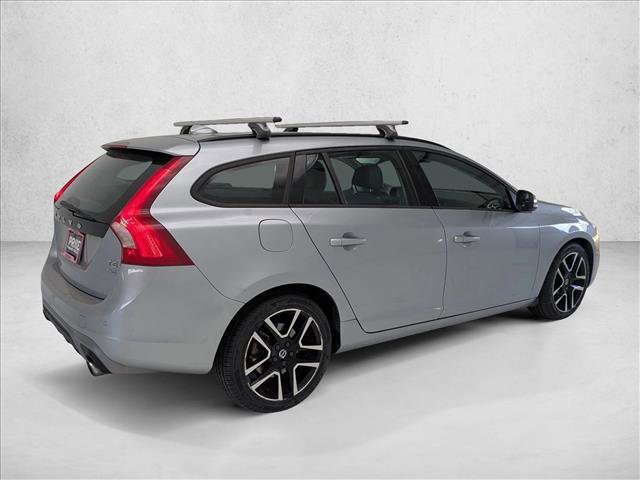 Used 2018 Volvo V60 T5 Dynamic w/ Vision Package image 5