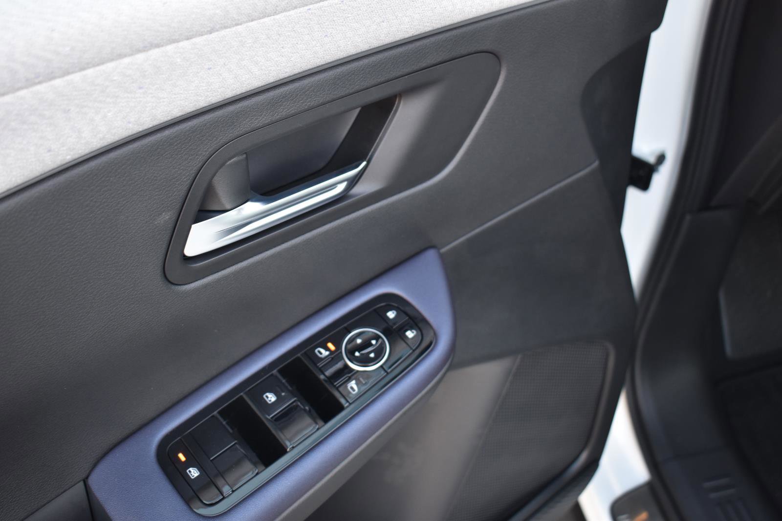 New 2026 Nissan Leaf SV+ w/ Illuminated Package image 14