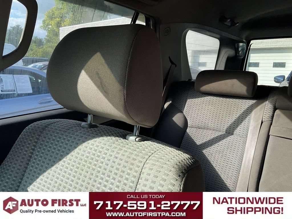 Used 2006 Toyota 4Runner SR5 AWD/4WD image 23