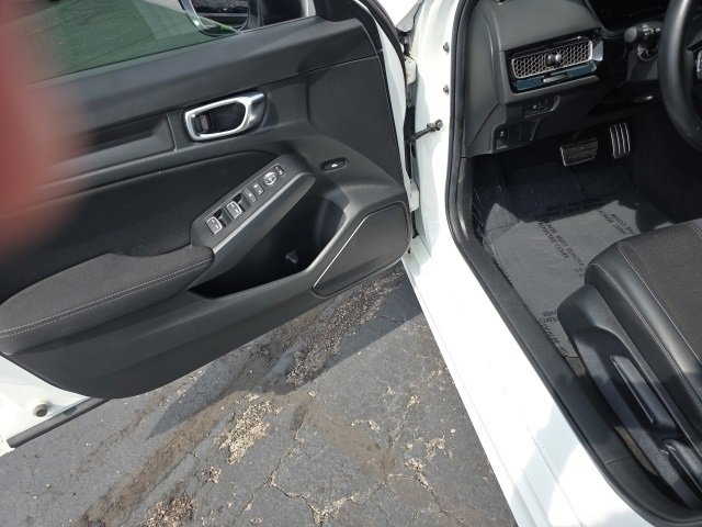 Used 2025 Honda Civic Sport image 10