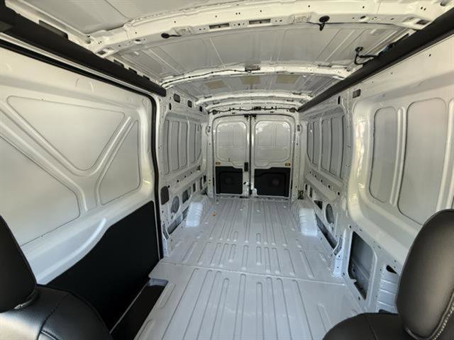 New 2026 Ford Transit 250 148 Medium Roof image 26