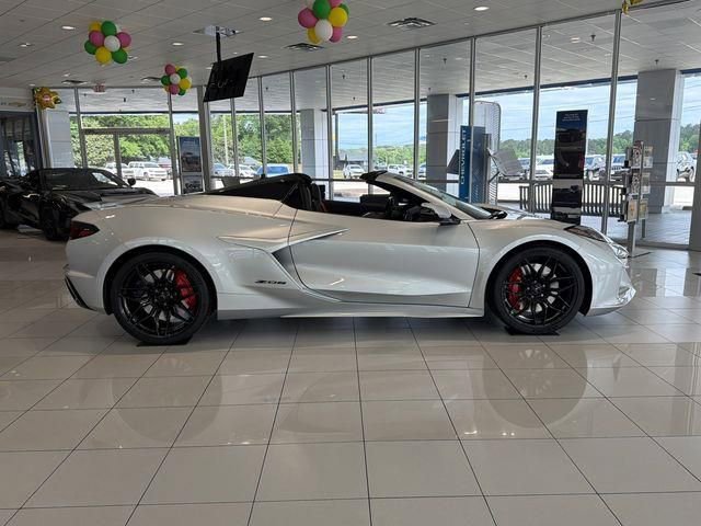 New 2026 Chevrolet Corvette Z06 RWD image 4