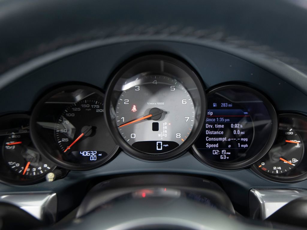 Certified 2017 Porsche 911 Carrera 4S image 22