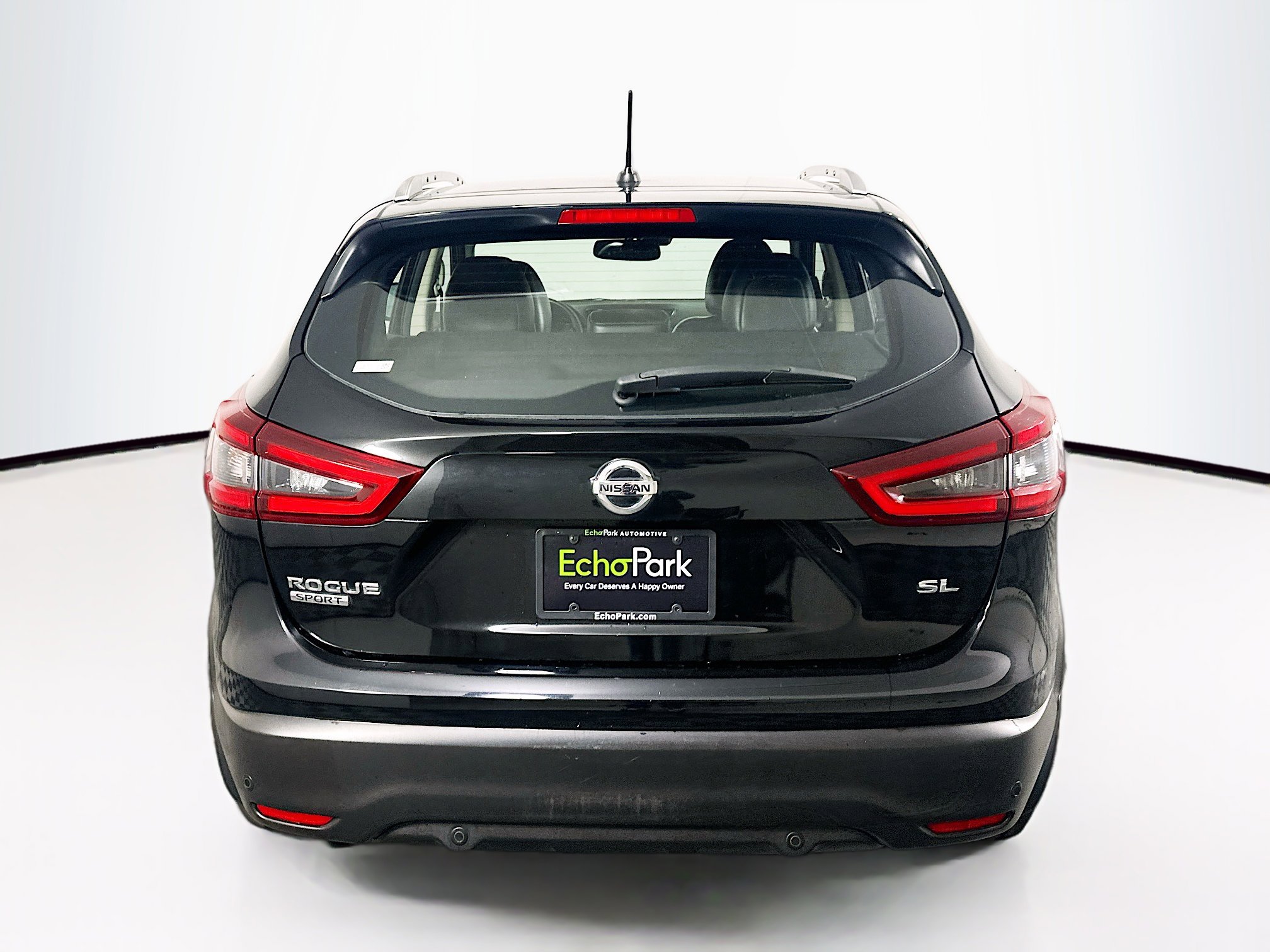 Used 2021 Nissan Rogue Sport SL w/ Premium Package image 7