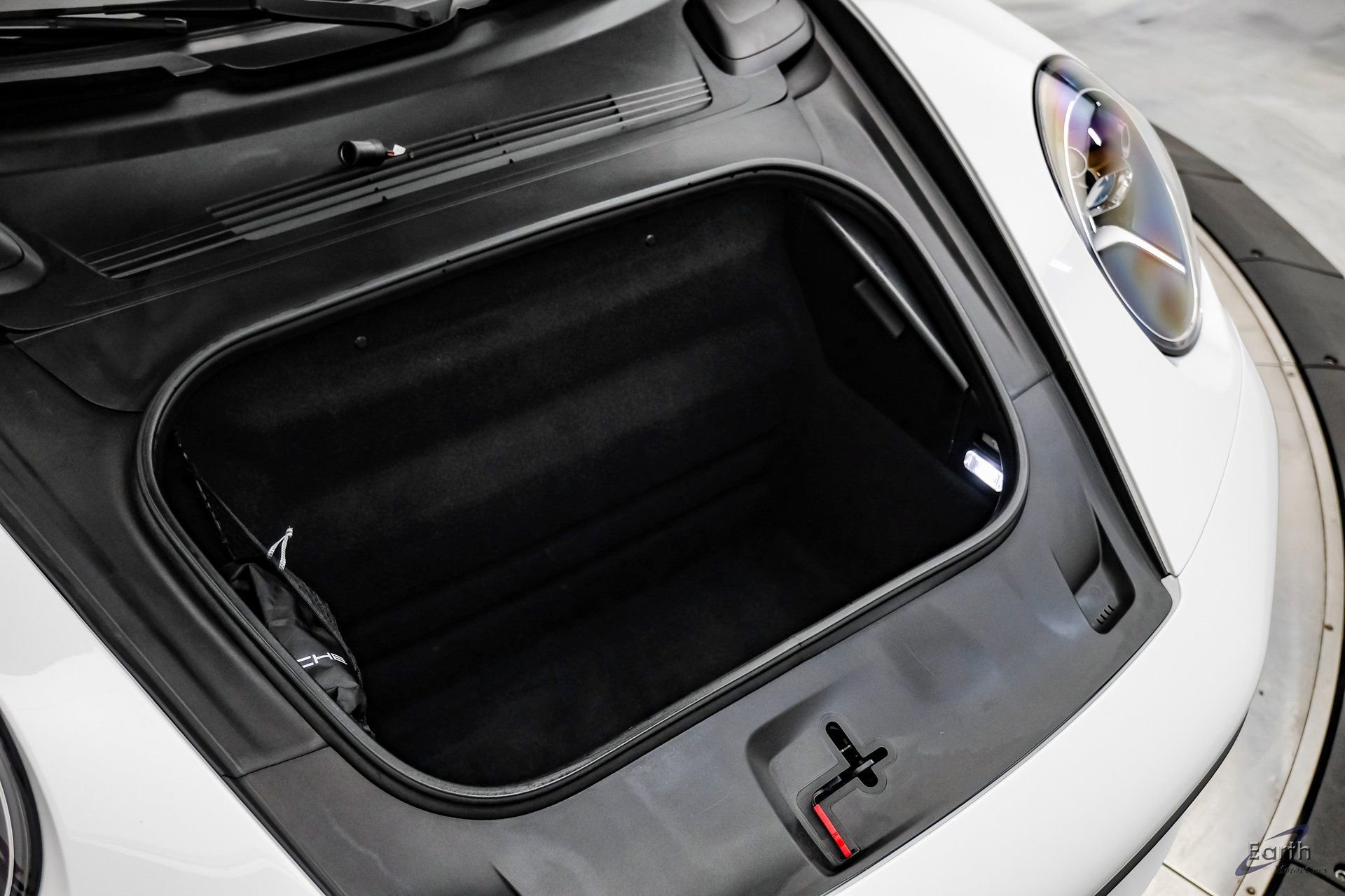 Used 2021 Porsche 911 Carrera 4 image 91