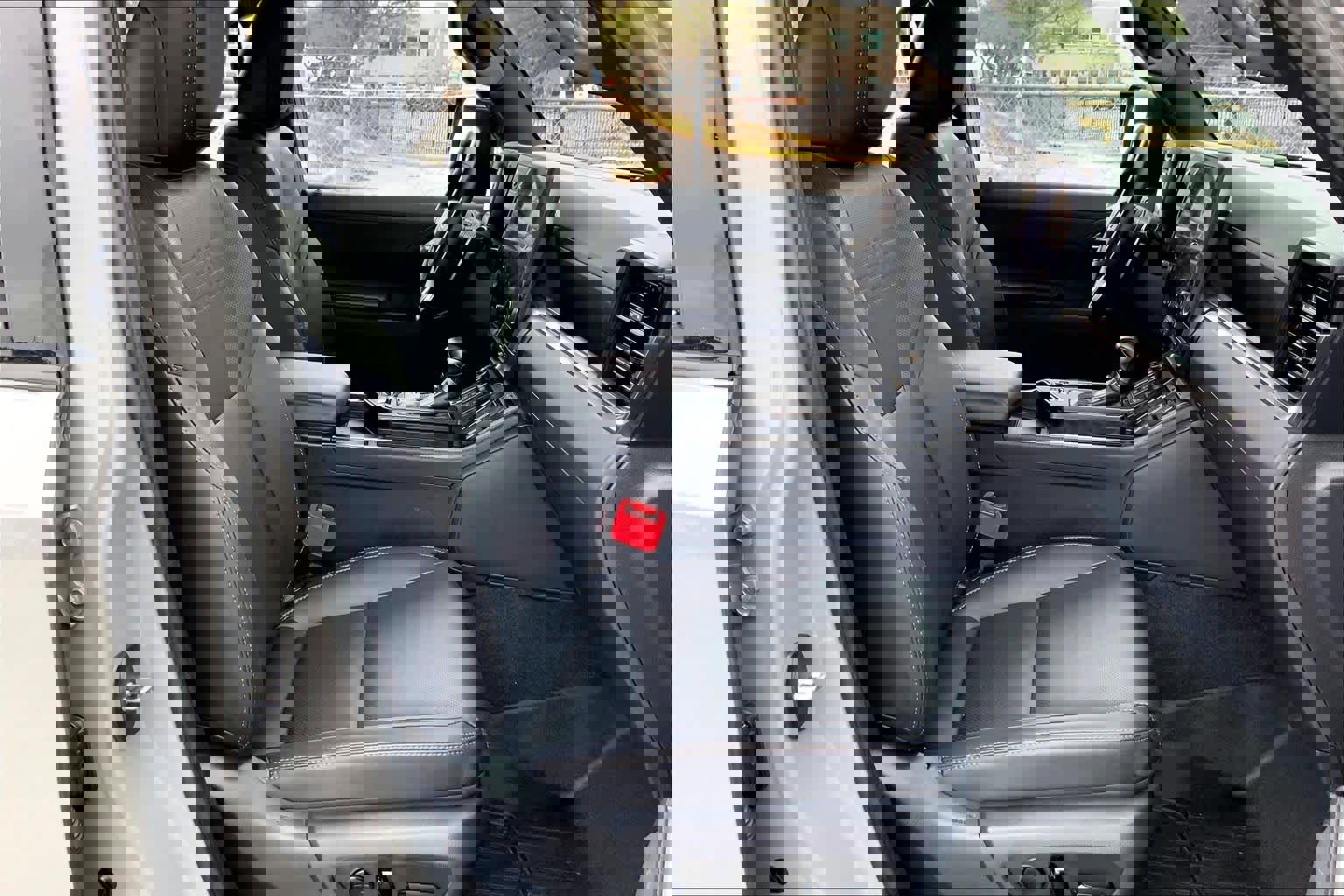 Used 2025 Lexus GX 550 image 8