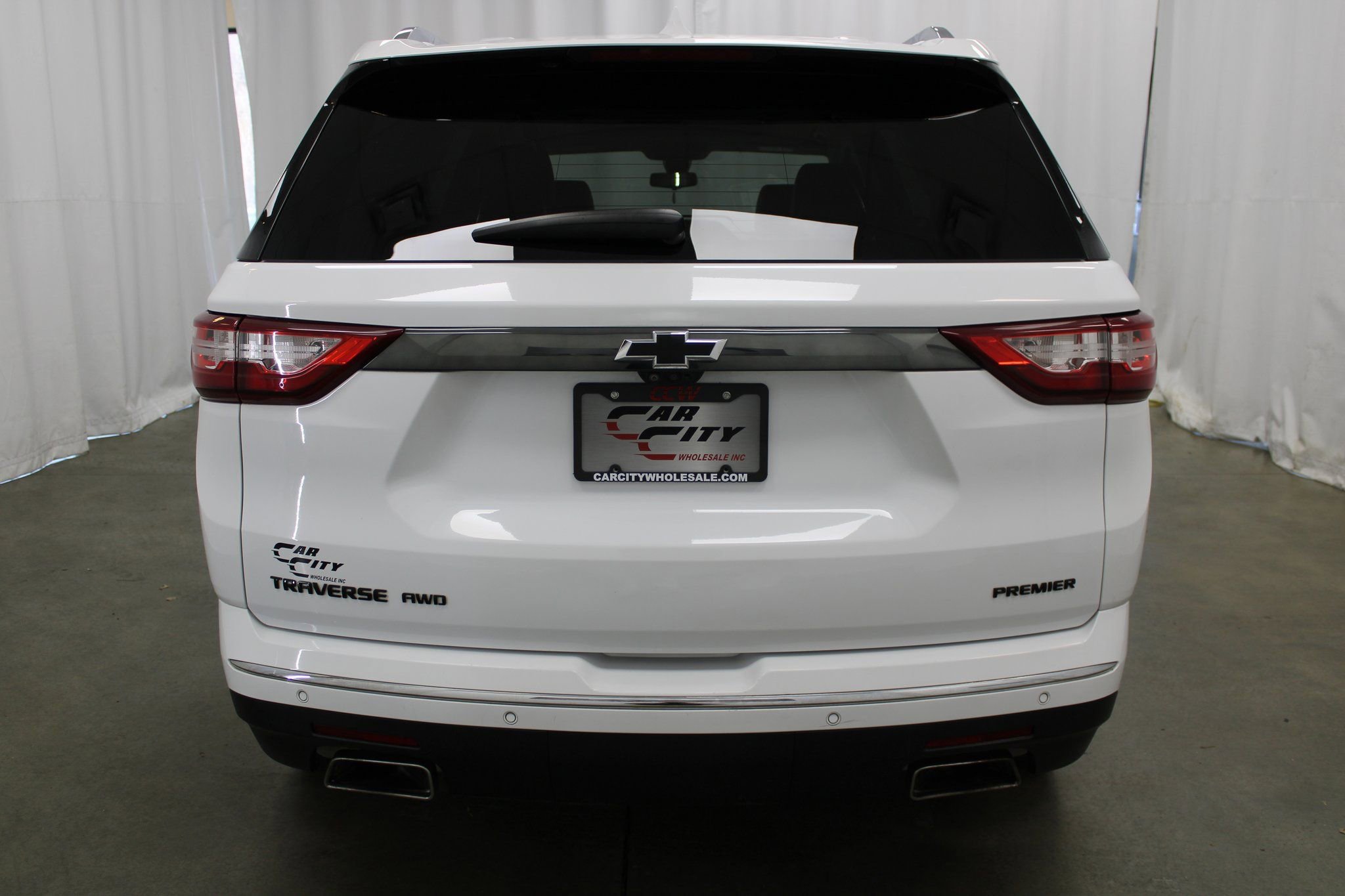 Used 2020 Chevrolet Traverse Premier w/ LPO, Blackout Package image 7