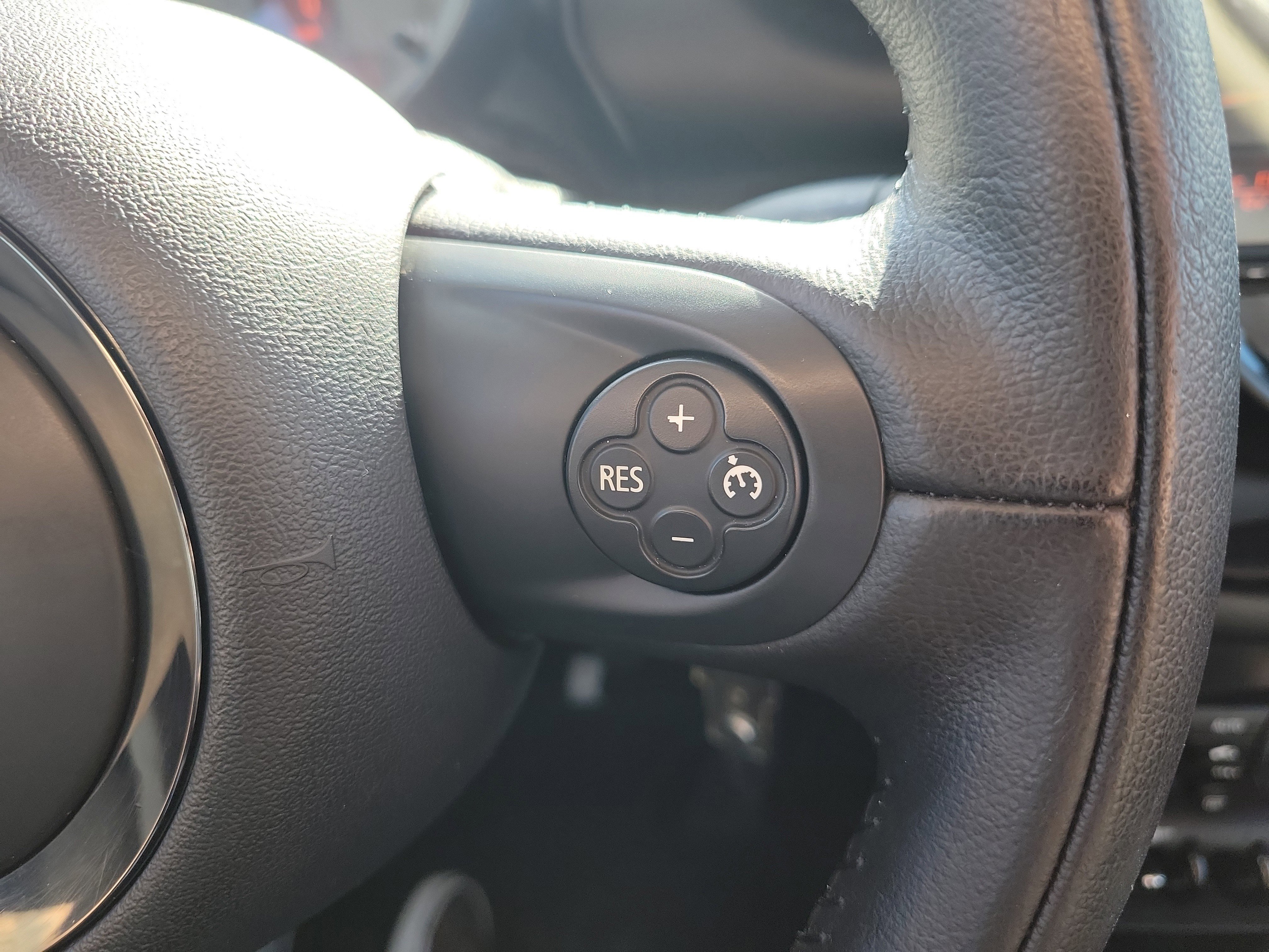 Used 2015 MINI Cooper Paceman S image 24