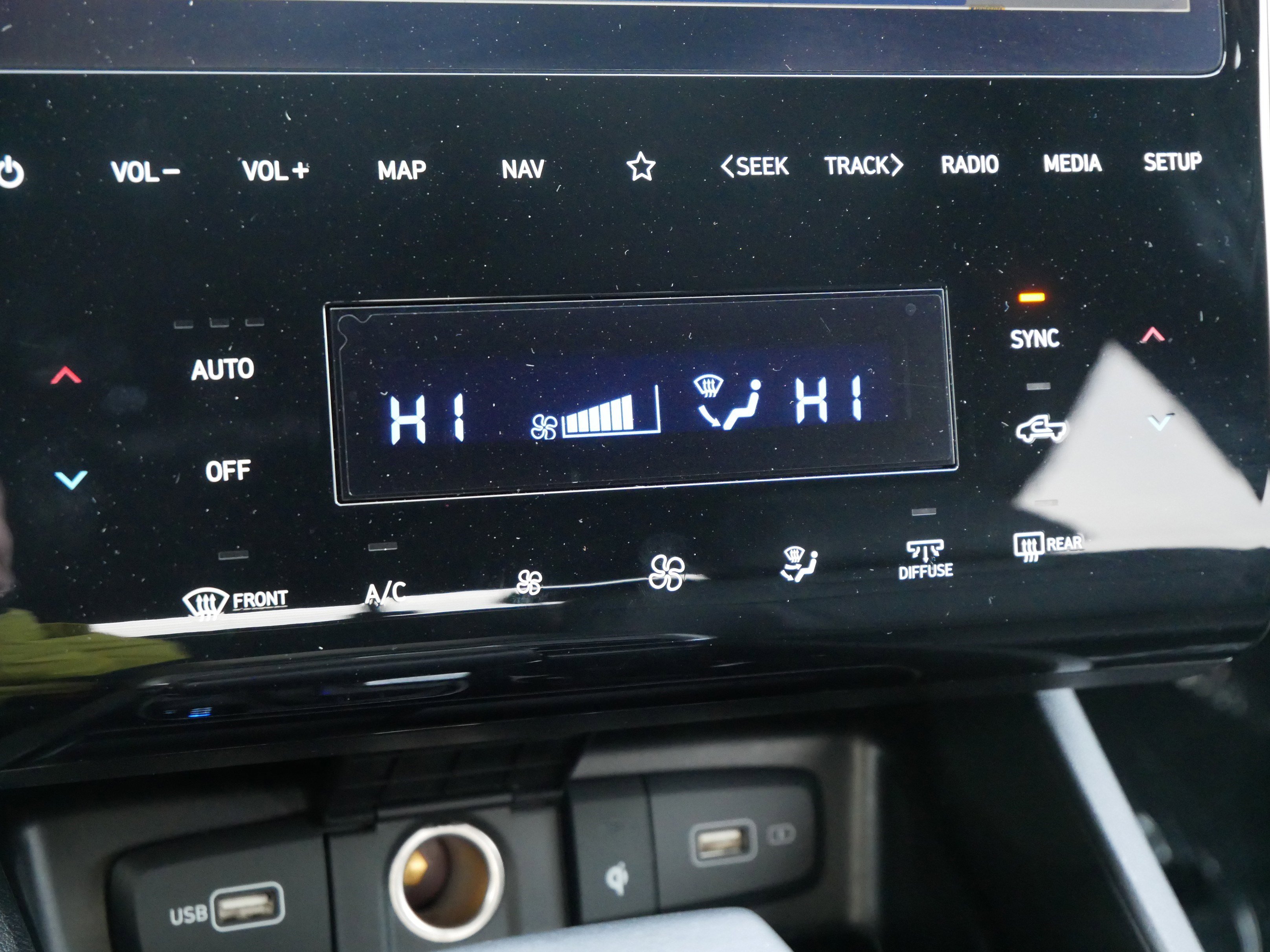 Used 2024 Hyundai Santa Cruz XRT image 23