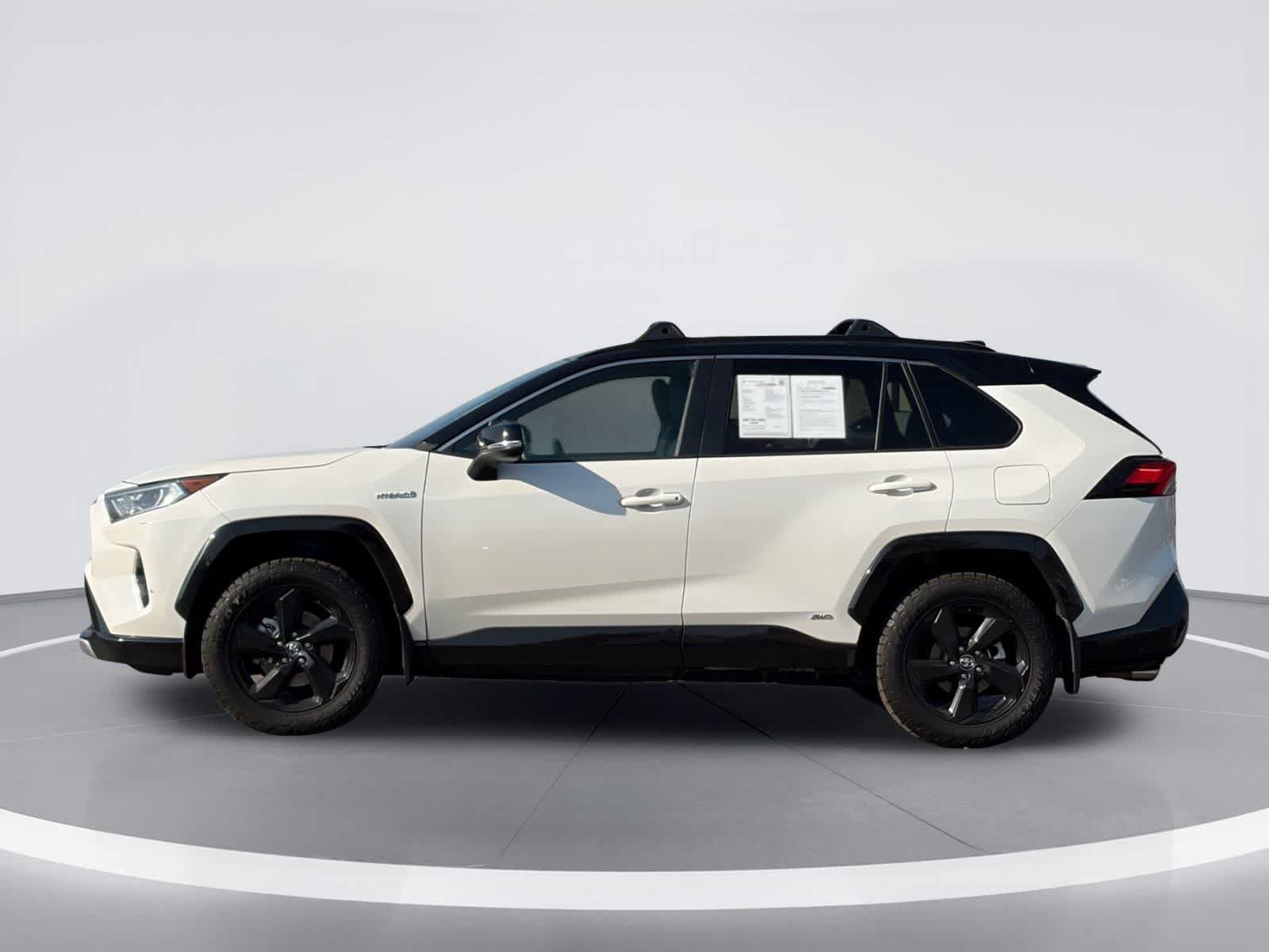 Used 2020 Toyota RAV4 XSE w/ XSE Grade Weather Package AWD/4WD image 3
