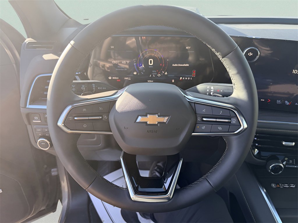 New 2026 Chevrolet Suburban Premier image 16