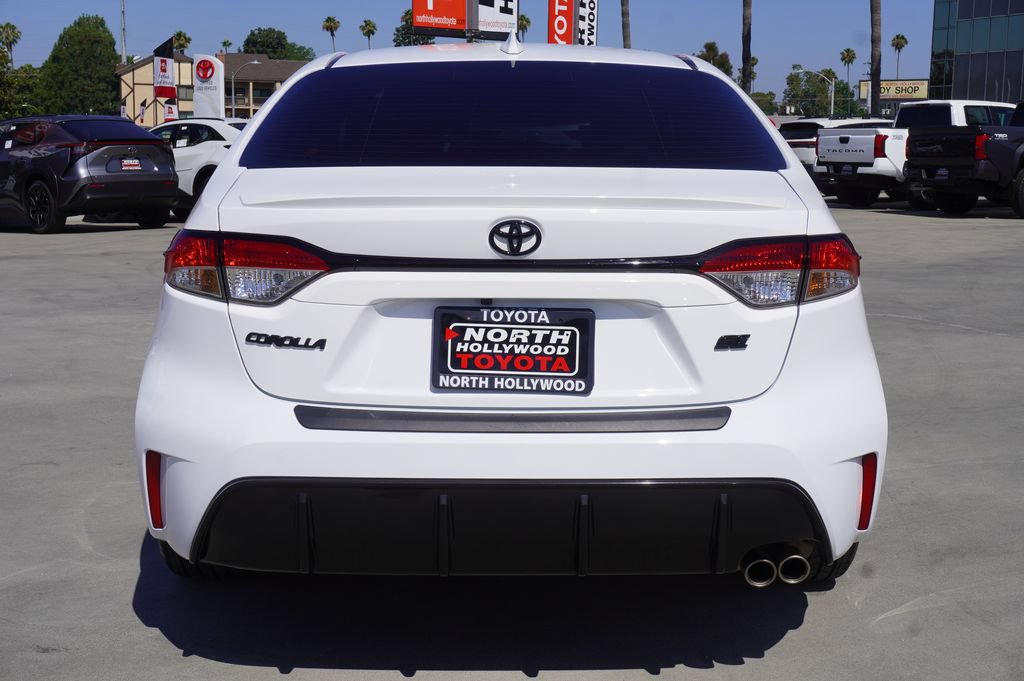 Certified 2025 Toyota Corolla SE FWD image 6