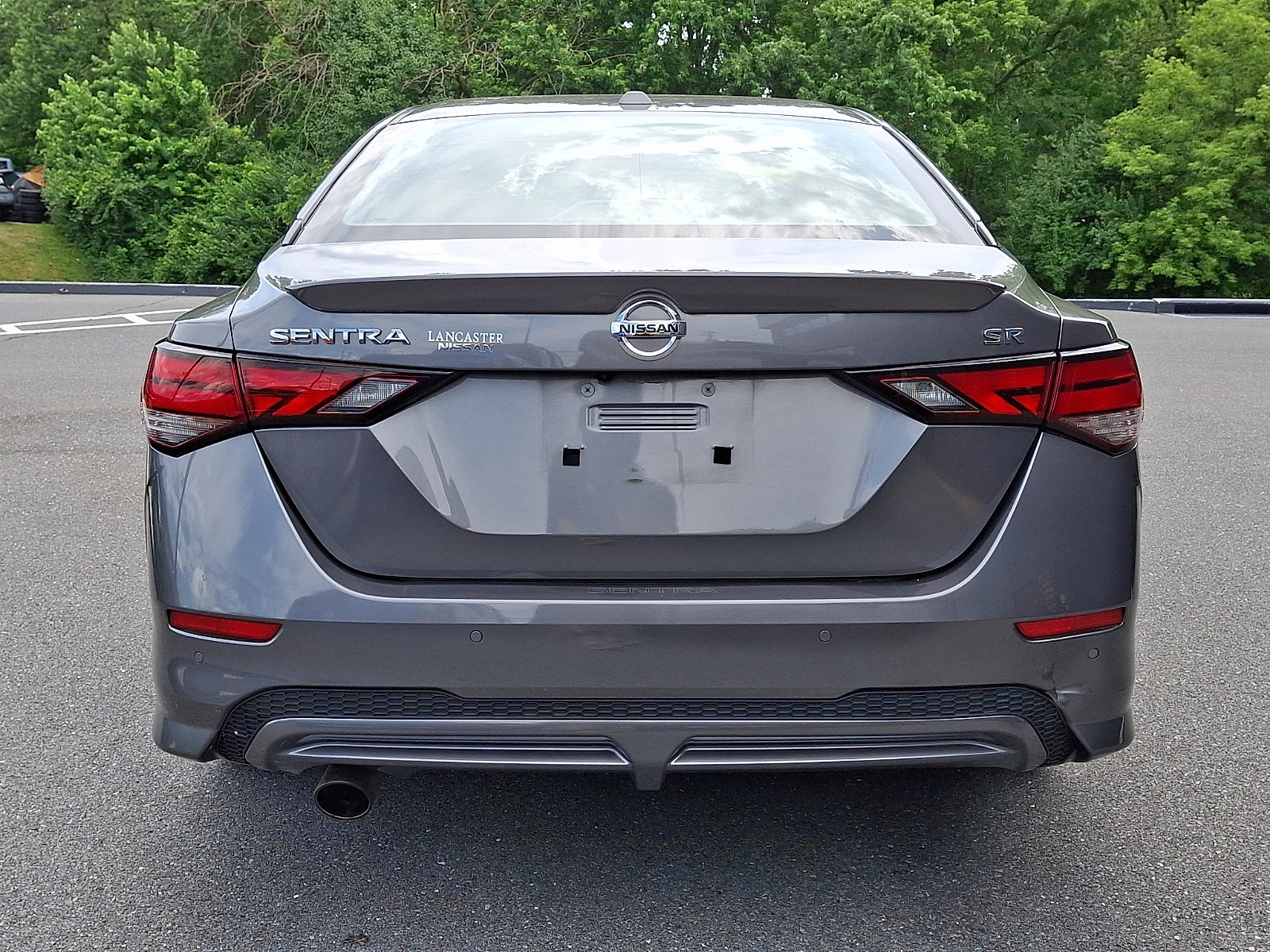 Used 2020 Nissan Sentra SR w/ Premium Package FWD image 7