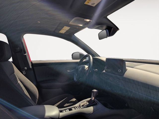 Used 2025 Honda HR-V Sport image 14
