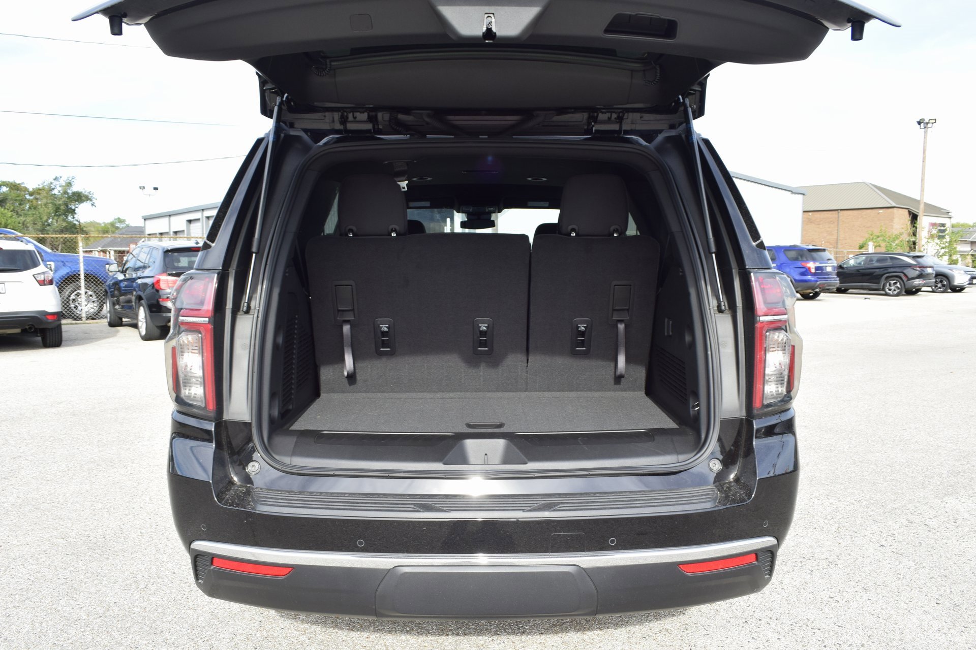 Used 2024 Chevrolet Tahoe LS w/ Driver Alert Package image 22