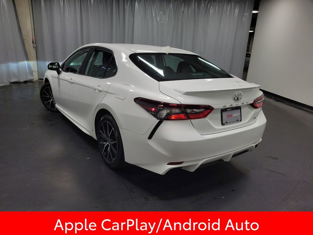 Used 2024 Toyota Camry SE w/ Convenience Package FWD image 6