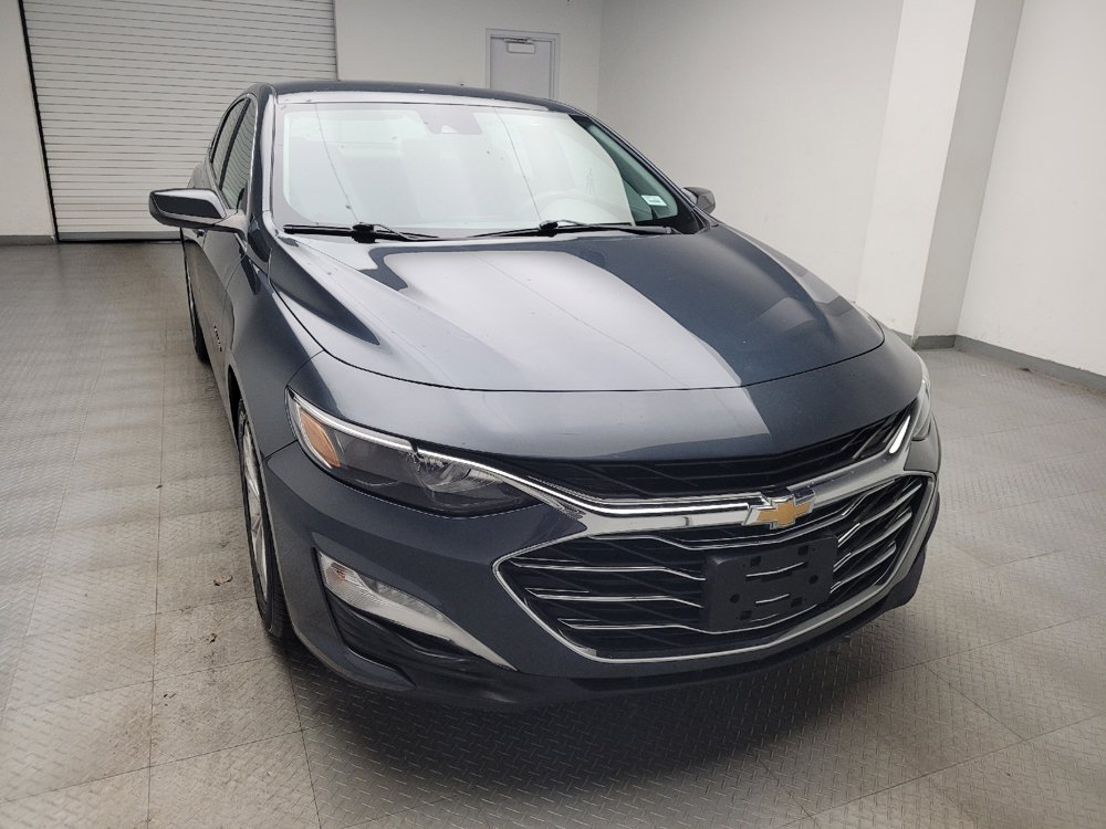 Used 2020 Chevrolet Malibu LT FWD image 14