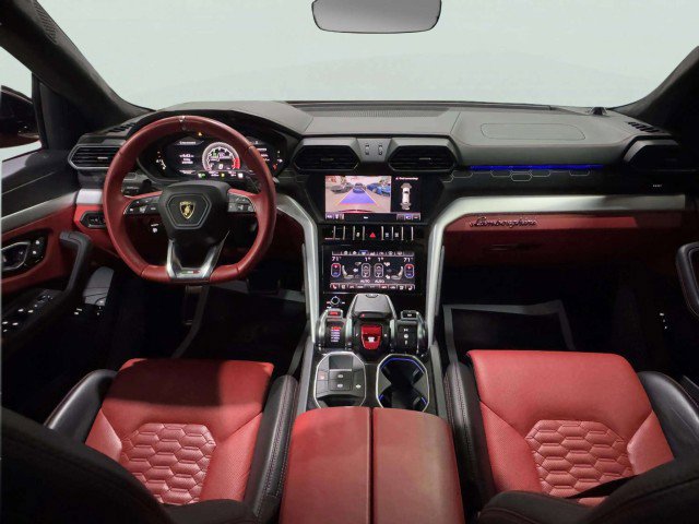 Used 2019 Lamborghini Urus image 47