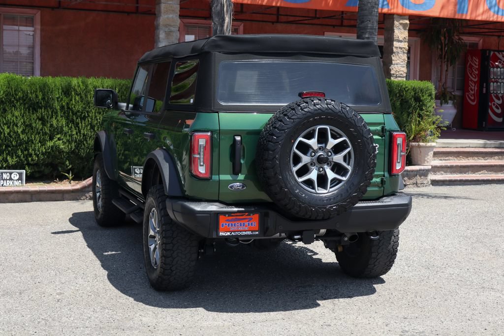 Used 2023 Ford Bronco Badlands AWD/4WD image 6