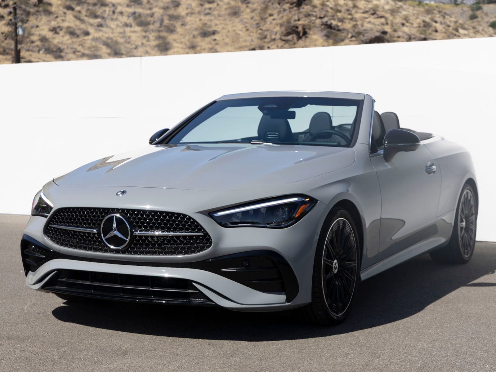 Used 2024 Mercedes-Benz CLE 300 4MATIC Cabriolet w/ Night Package image 6