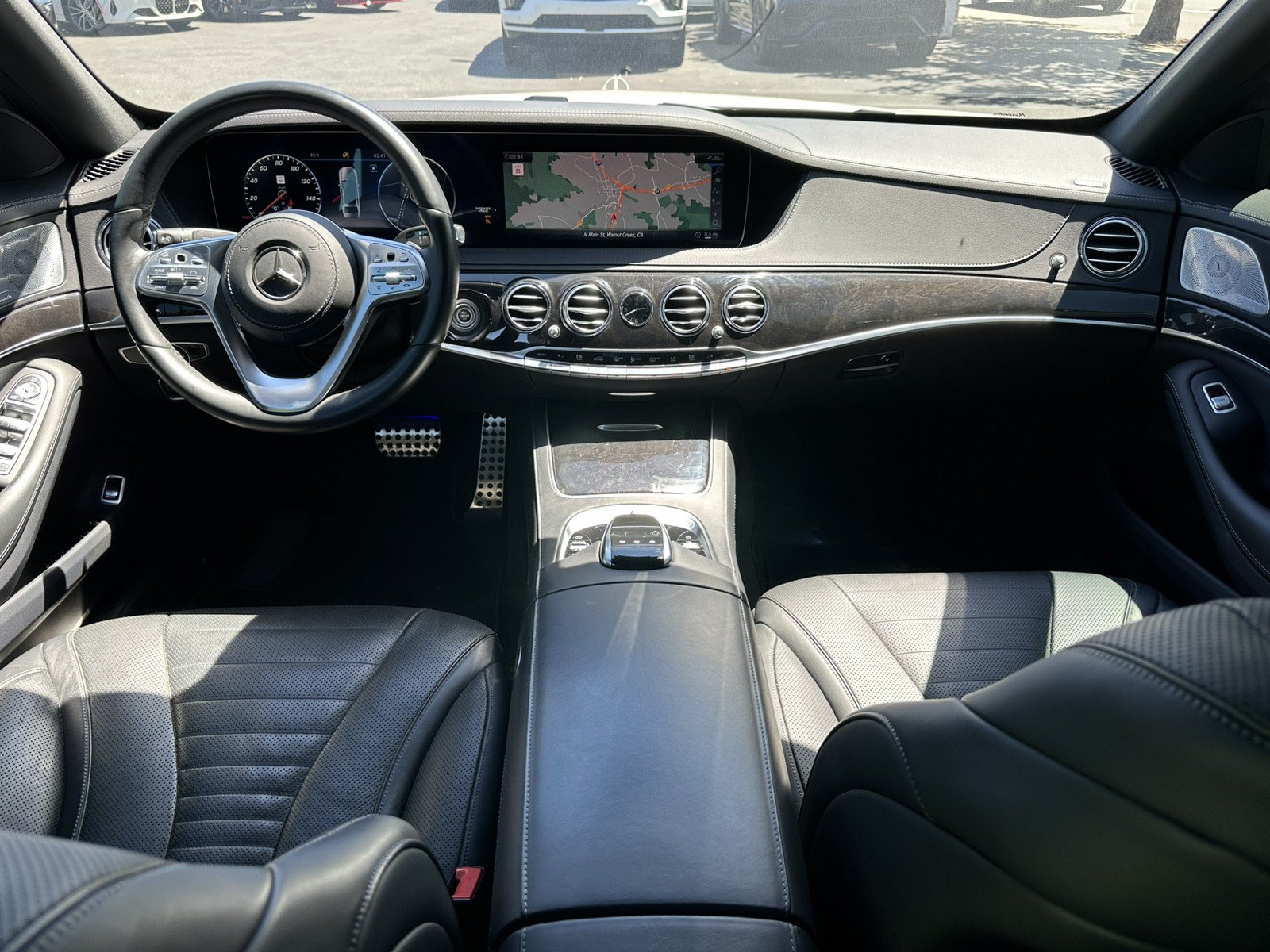 Used 2020 Mercedes-Benz S 560 4MATIC Sedan w/ AMG Line Exterior image 16