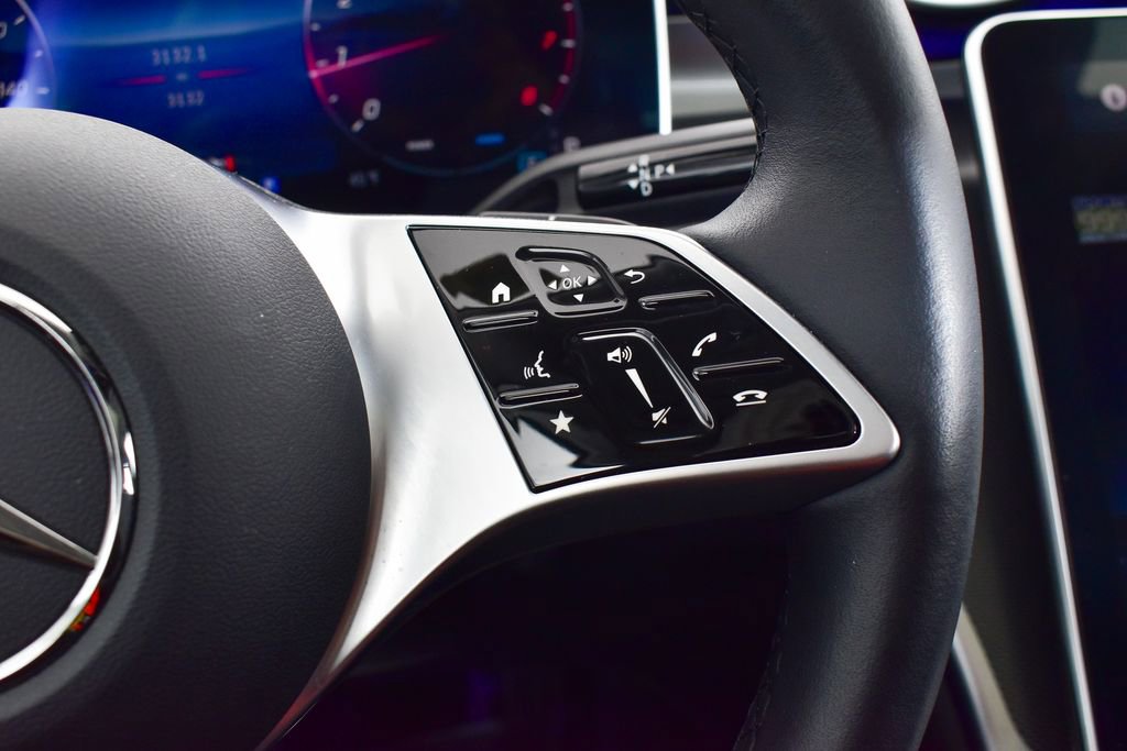 Certified 2025 Mercedes-Benz C 300 4MATIC Sedan image 19