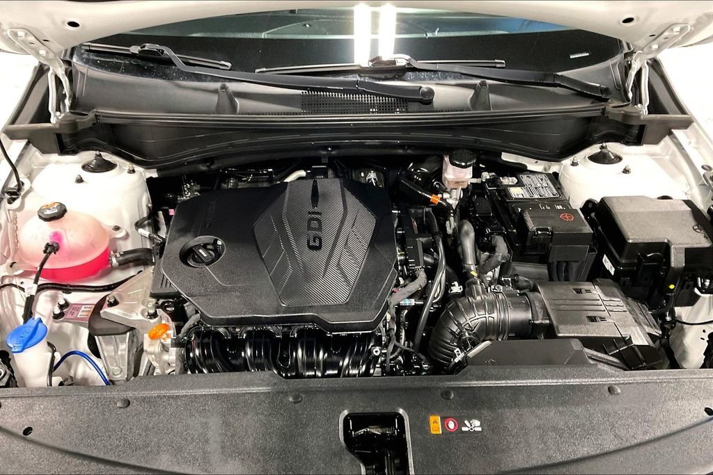 Used 2023 Kia Sportage EX image 12