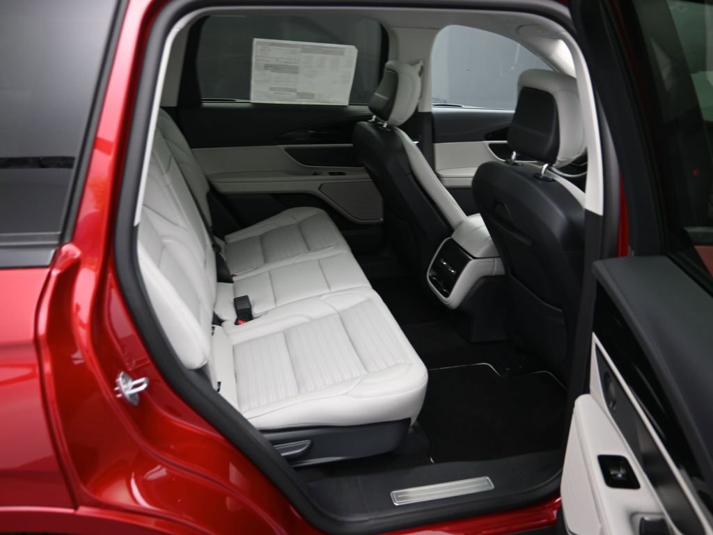 New 2026 Lincoln Nautilus Reserve image 27