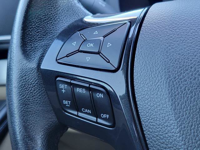 Used 2017 Ford Explorer XLT w/ Equipment Group 201A AWD/4WD image 19