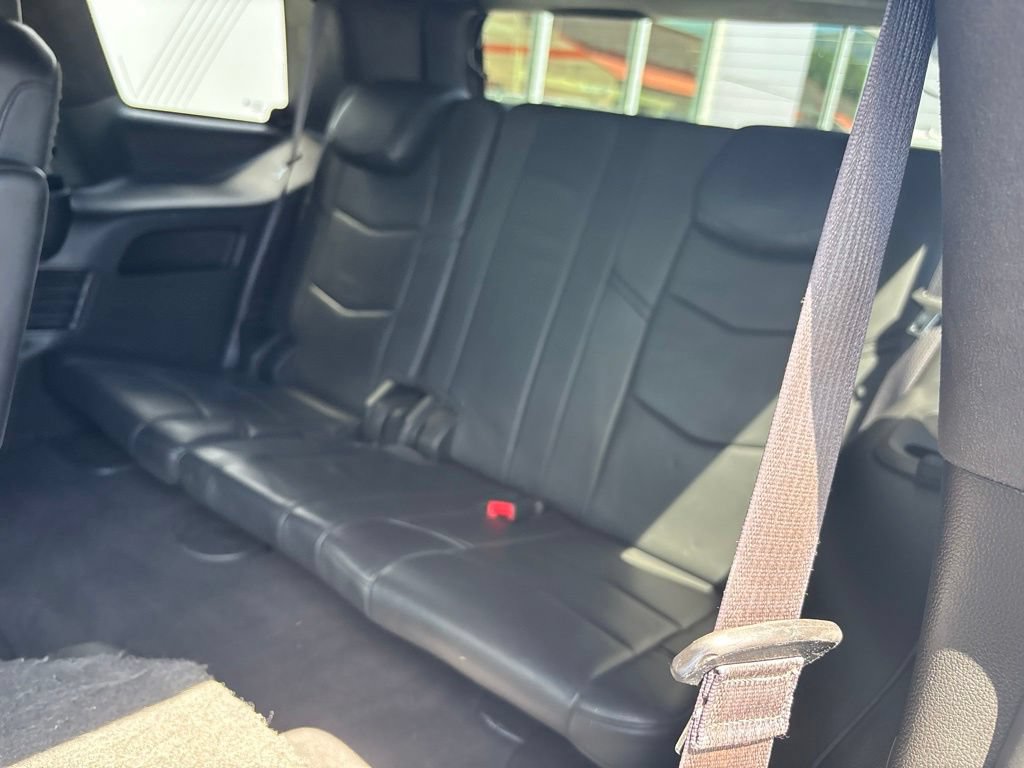 Used 2017 Cadillac Escalade Platinum AWD/4WD image 13