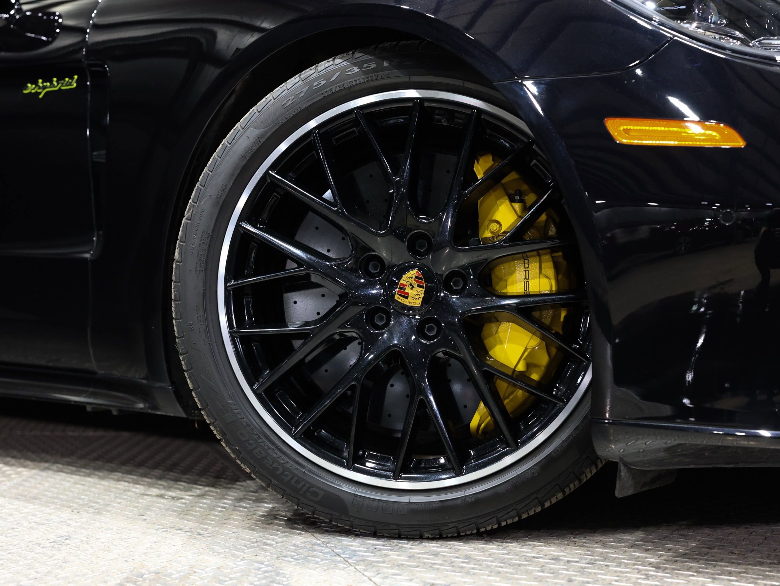 Used 2023 Porsche Panamera Turbo S image 13