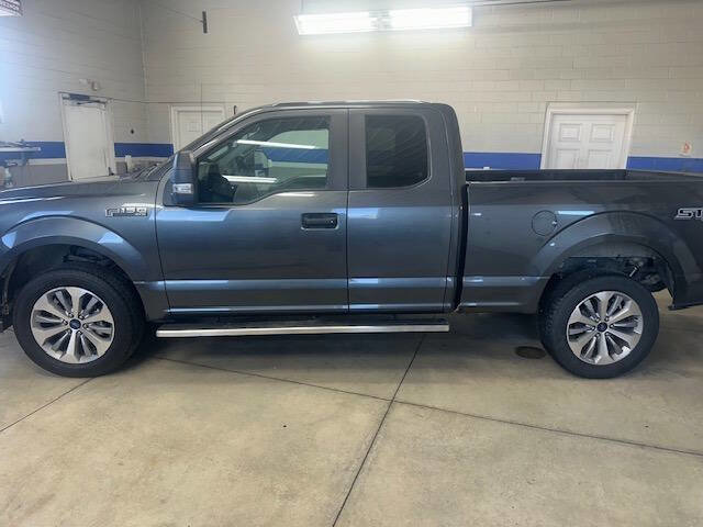 Used 2018 Ford F150 XL w/ Equipment Group 101A Mid AWD/4WD image 4