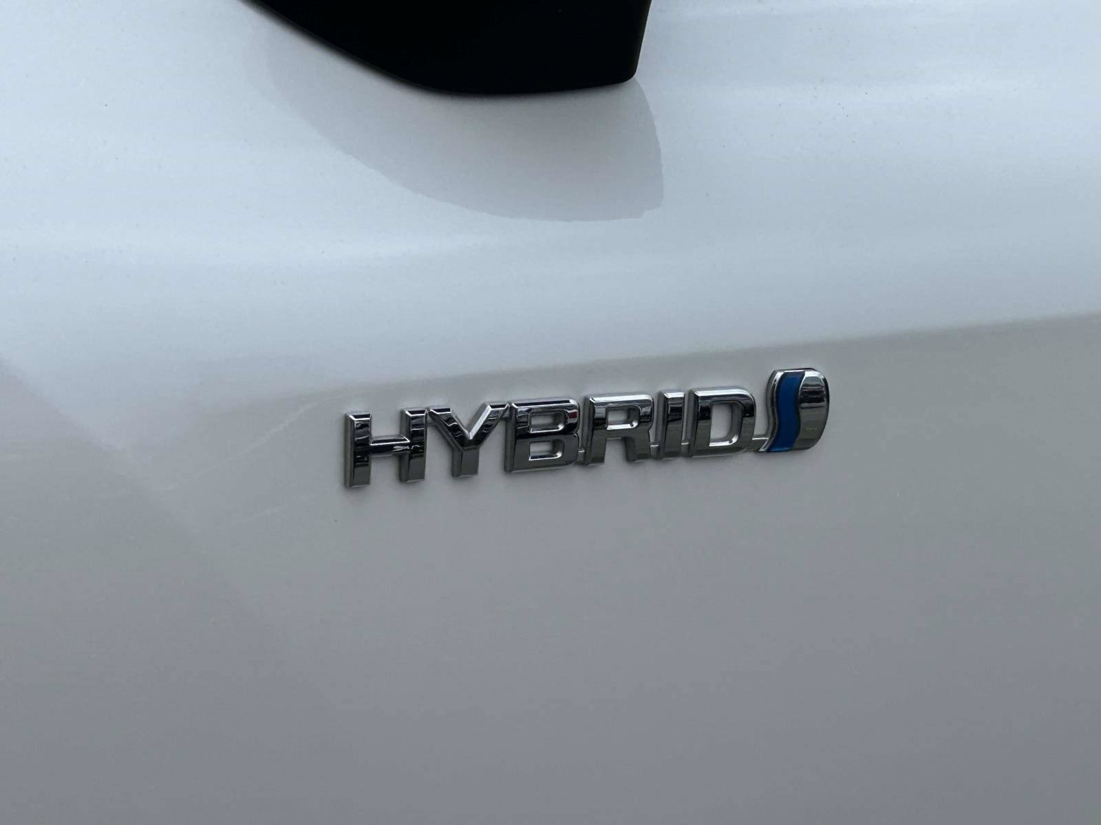 Used 2020 Toyota Highlander XLE FWD image 13