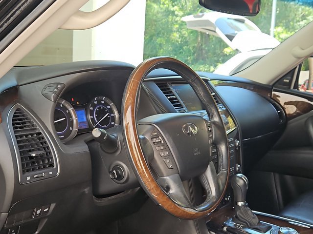 Used 2013 INFINITI QX56 4WD w/ Deluxe Touring Pkg image 10
