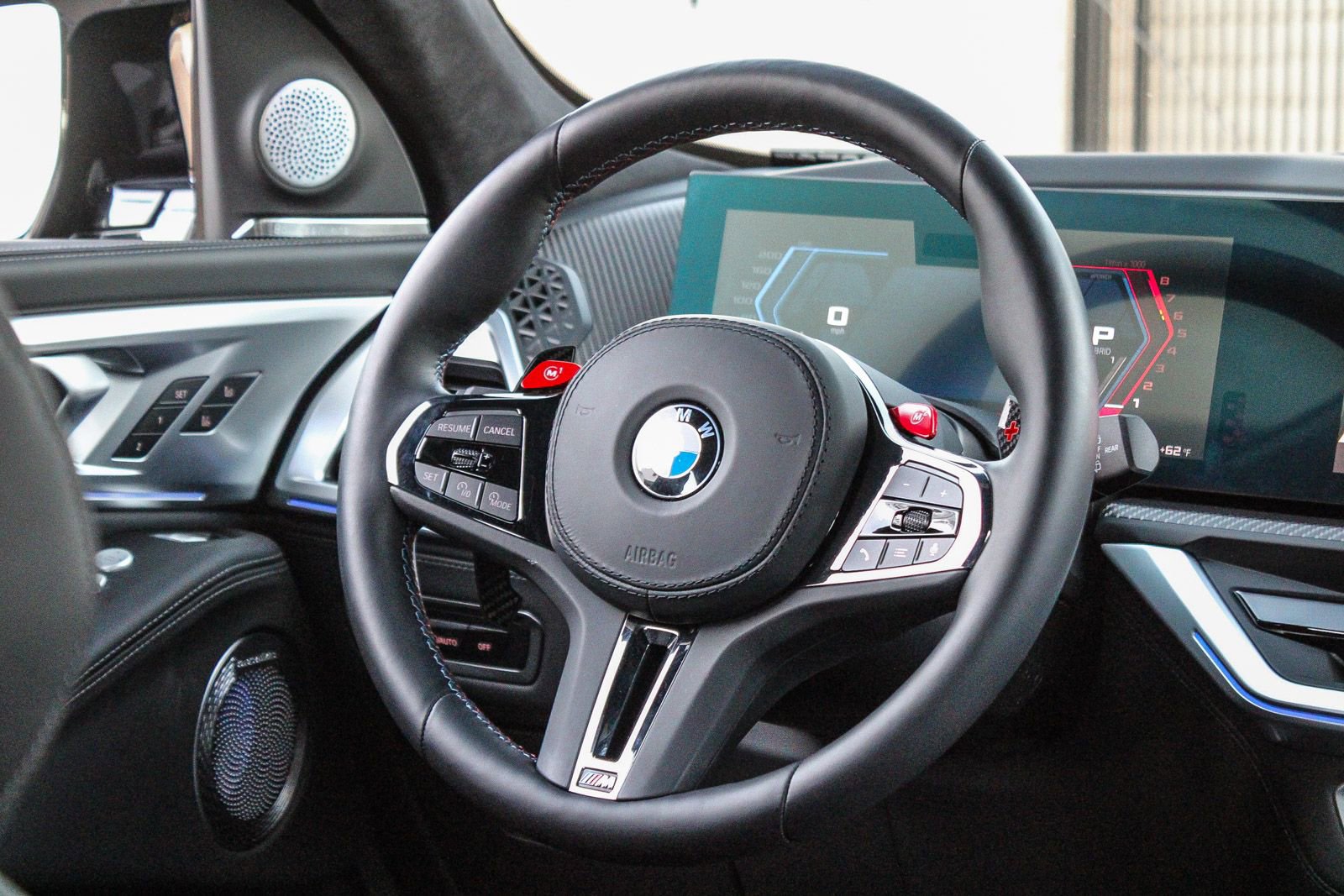 Used 2024 BMW XM image 18