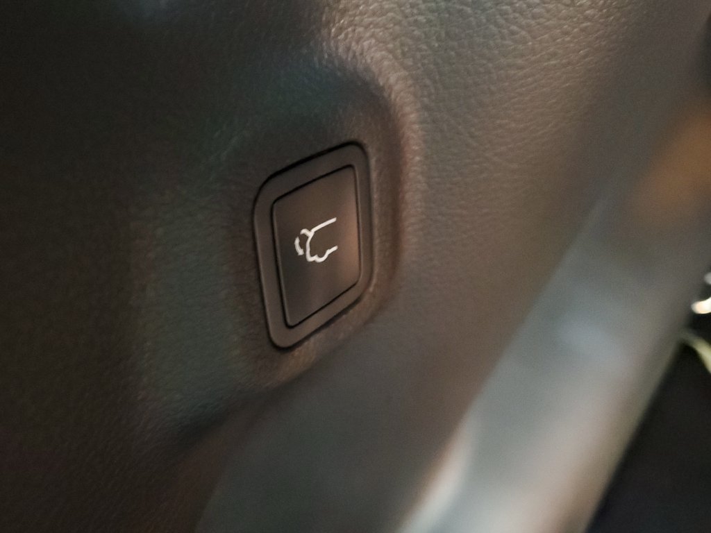 New 2026 Jeep Compass Trailhawk AWD/4WD image 27