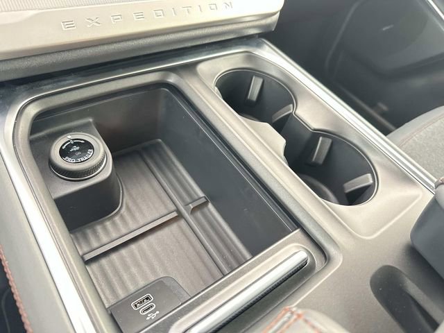 New 2025 Ford Expedition Max Active image 33