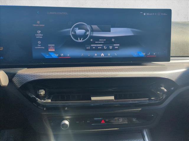 Used 2025 BMW 330i xDrive Sedan image 13