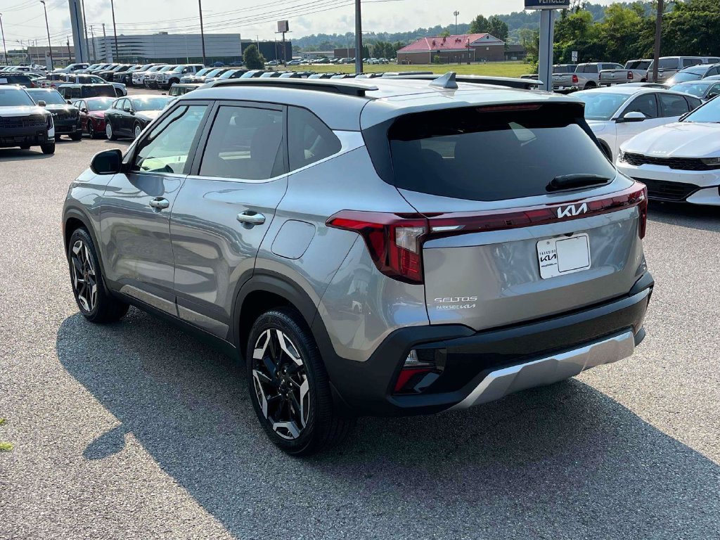 Used 2025 Kia Seltos SX AWD/4WD image 29