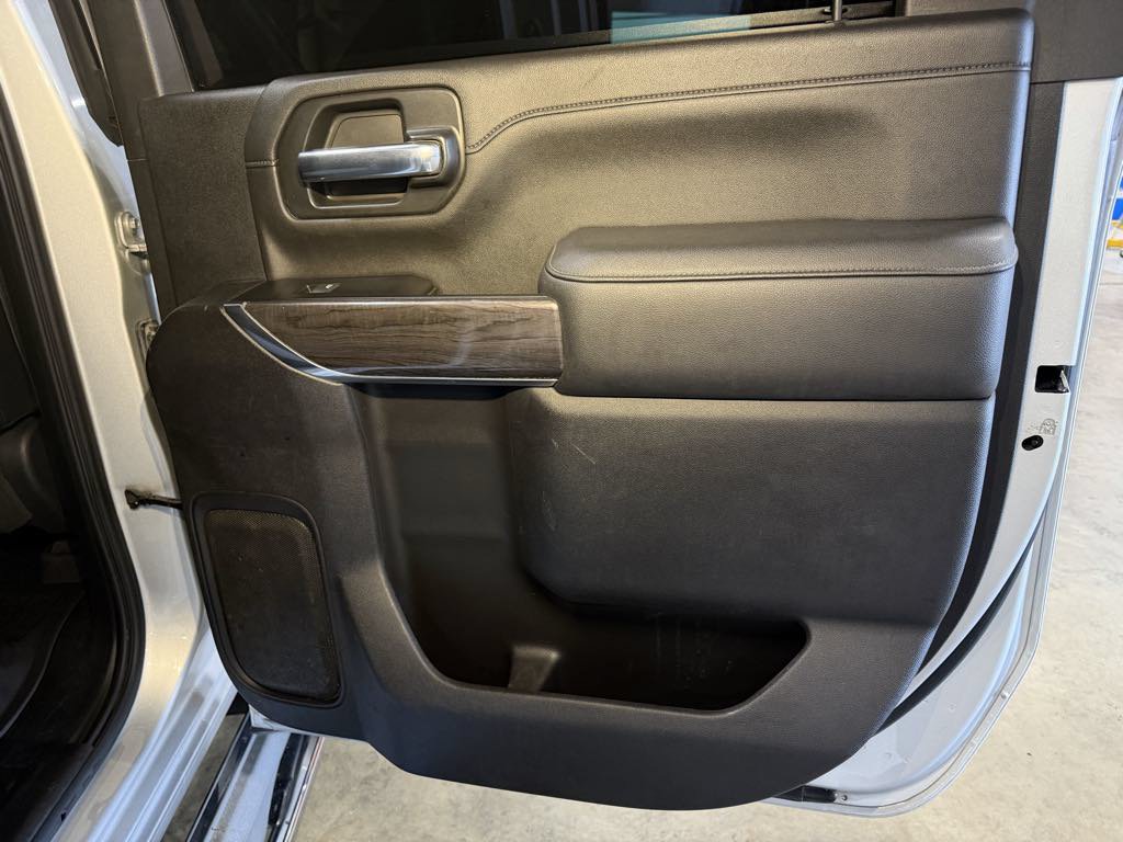 Used 2020 Chevrolet Silverado 2500 LTZ w/ LTZ Premium Package AWD/4WD image 30