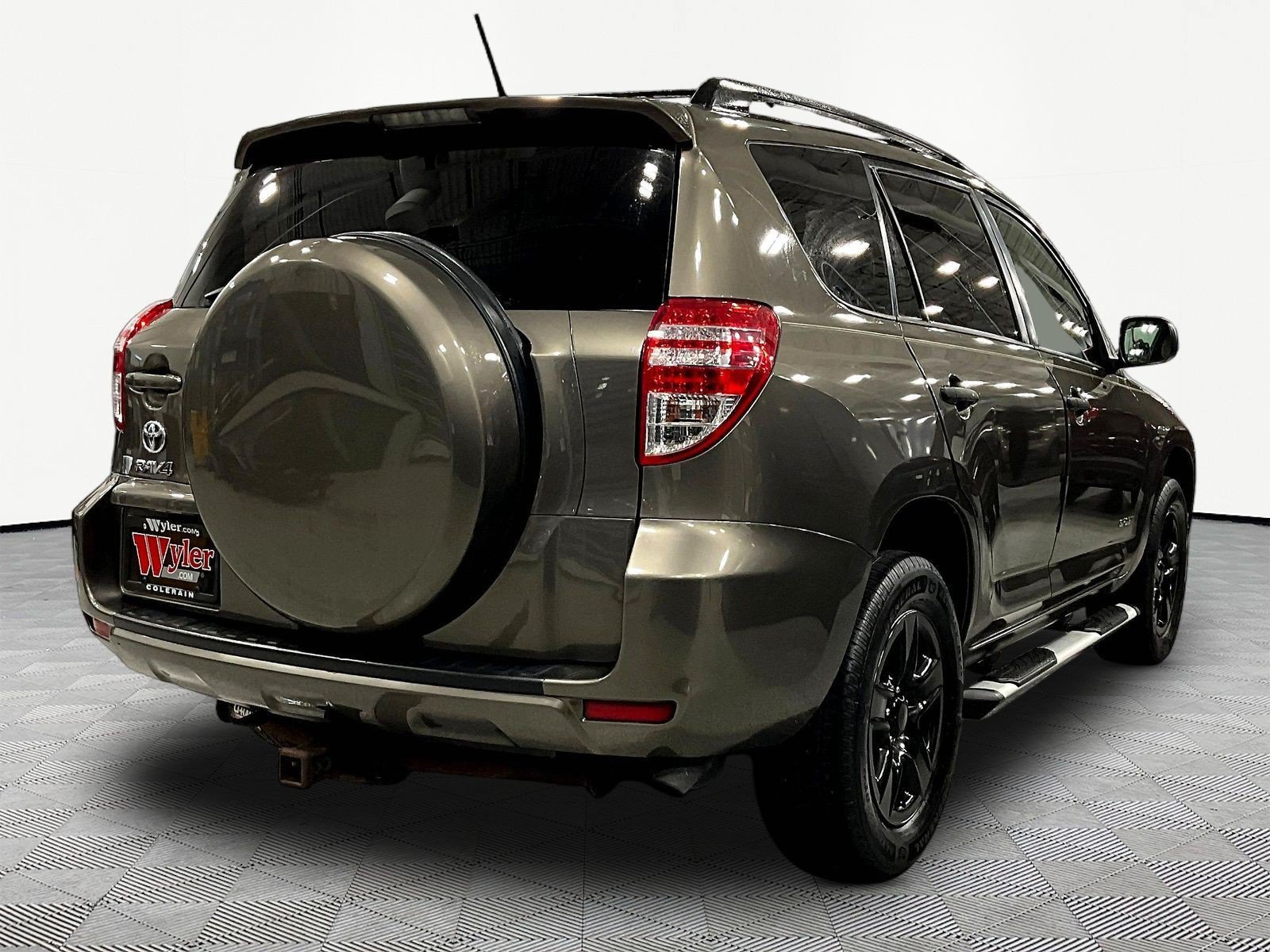 Used 2012 Toyota RAV4 FWD w/ Value Pkg image 6