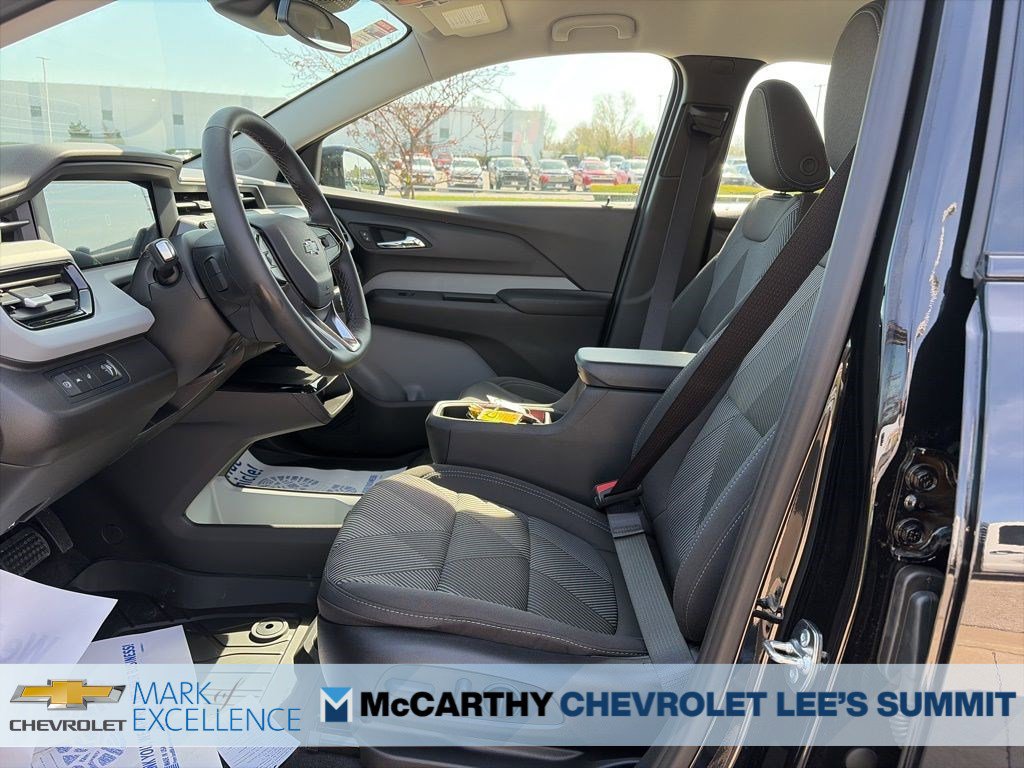 New 2027 Chevrolet Bolt LT FWD image 45