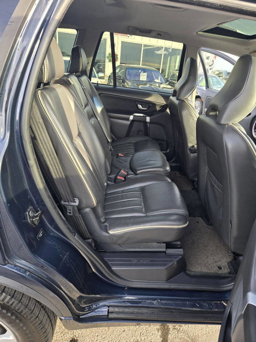 Used 2013 Volvo XC90 3.2 image 22